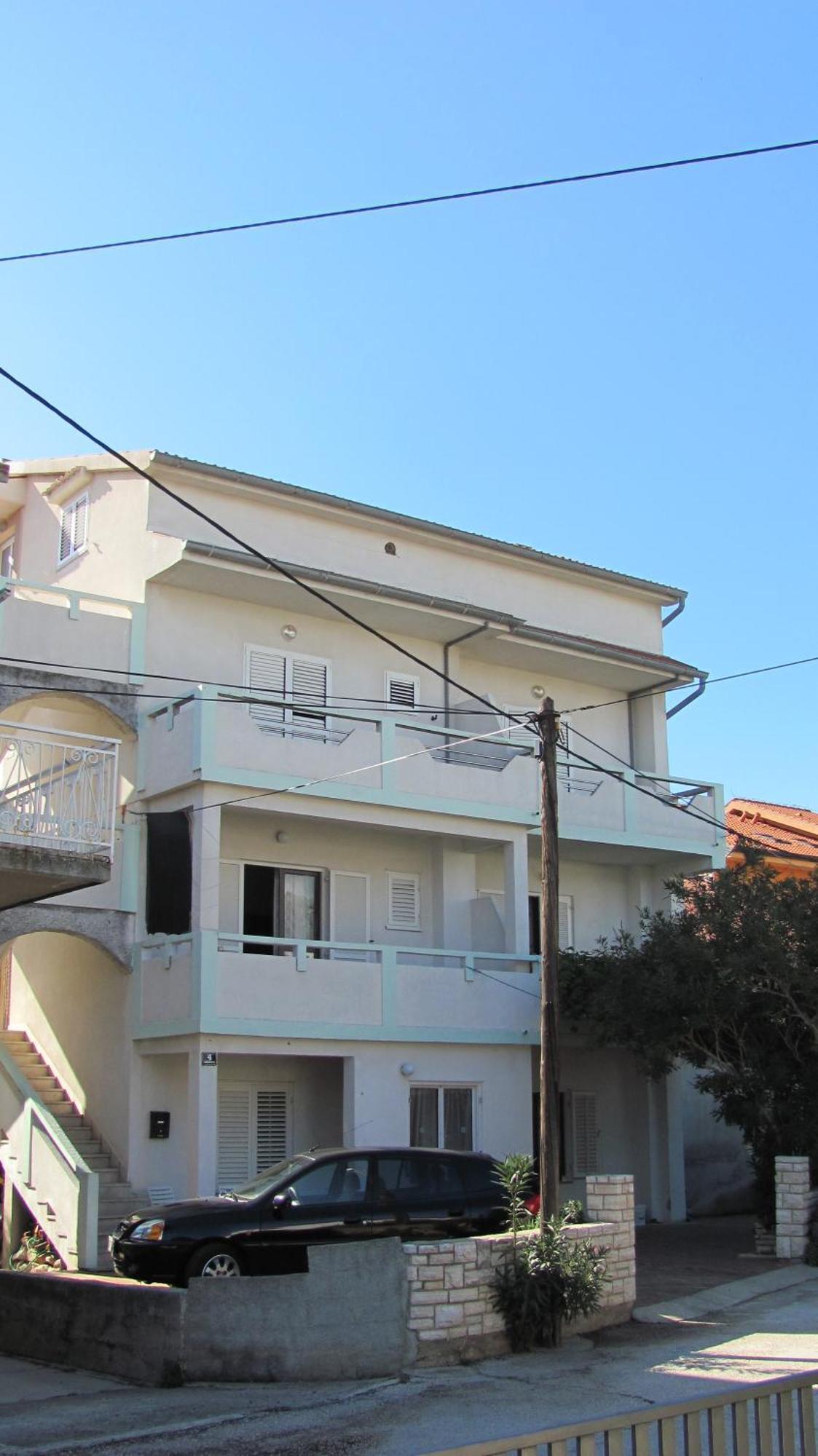 Apartments Mike Новалья Экстерьер фото
