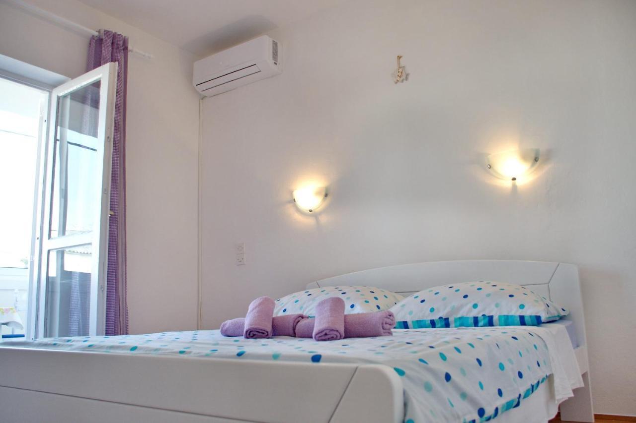Apartments Mike Новалья Экстерьер фото